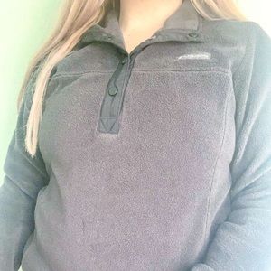 black columbia pull over